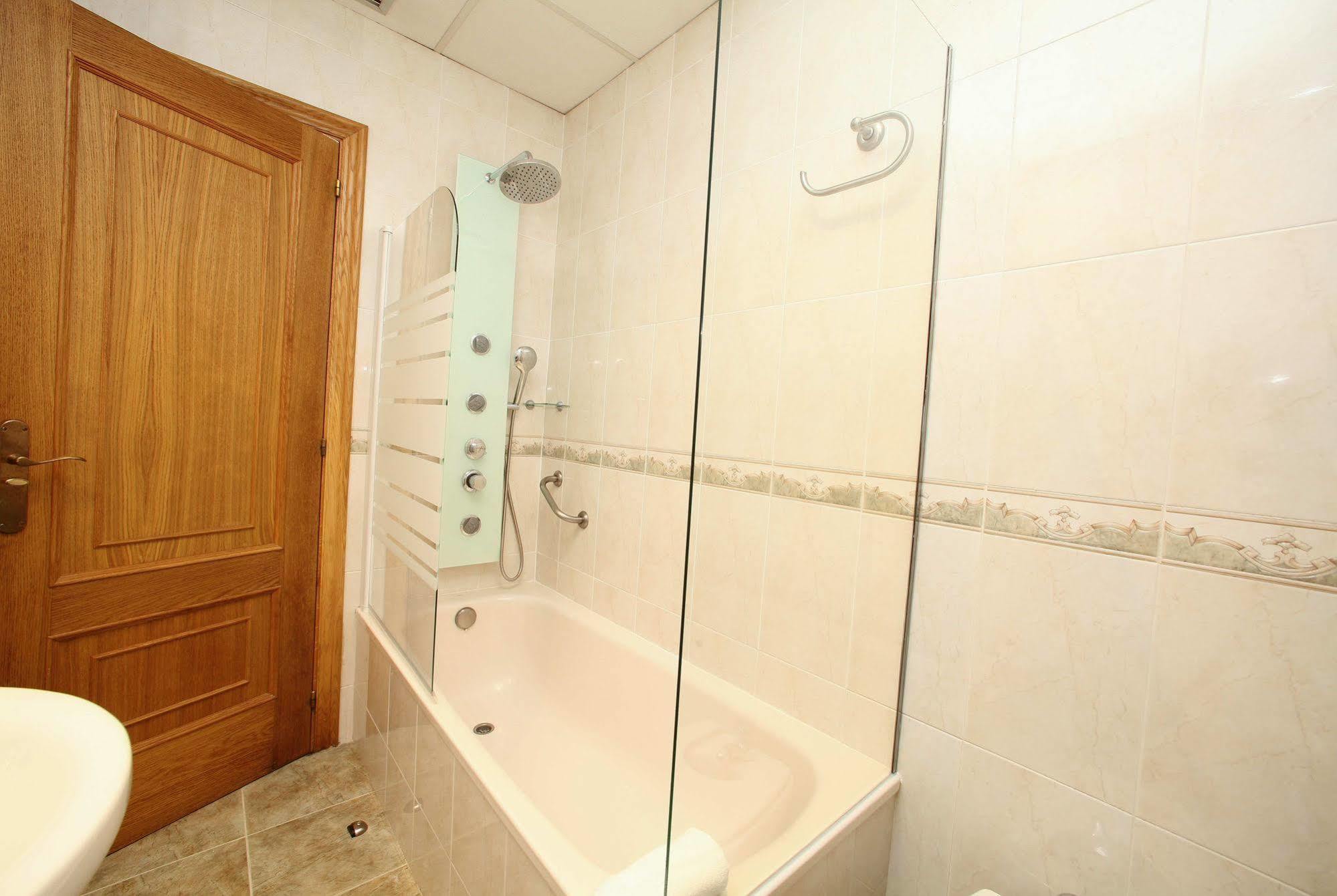 Hotel Ribeira Sacra Monforte de Lemos Kültér fotó