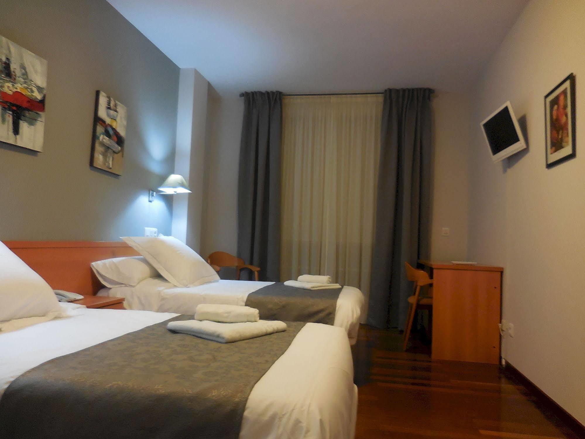 Hotel Ribeira Sacra Monforte de Lemos Kültér fotó